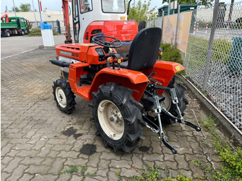 Kubota Trecker 1400 Diverse mit Zapfwelle am Heck und H  - Tracteur agricole: photos 4